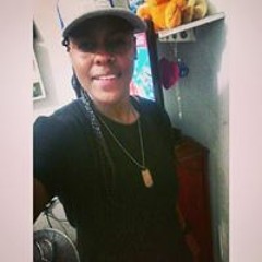 Thayná Handoutt