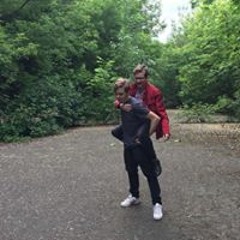 Дмитрий Мельников