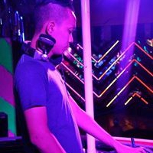 DJ BenMoon’s avatar