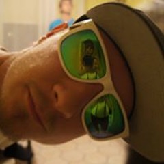 Damian Dexter Grochulski