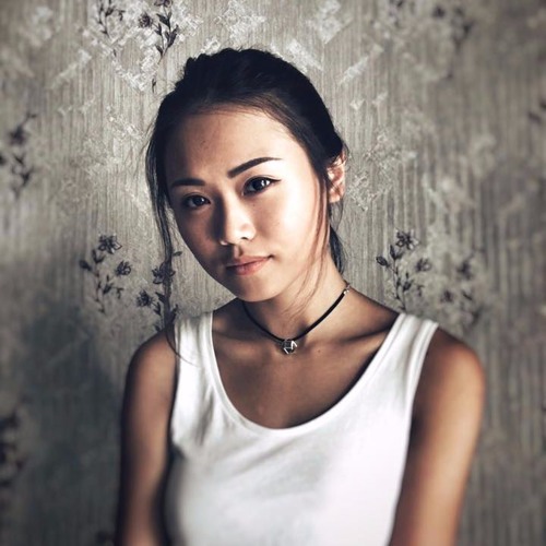 Chern Ying’s avatar