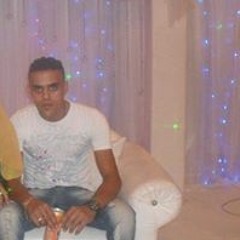 لطفى بيزه