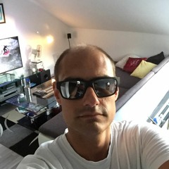 Ben aka "Psyfrog" ॐ