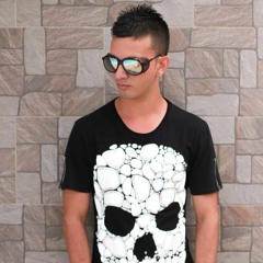 DARIO CASTAÑEDA V