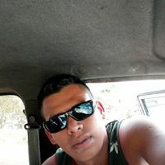Víctor Cruz