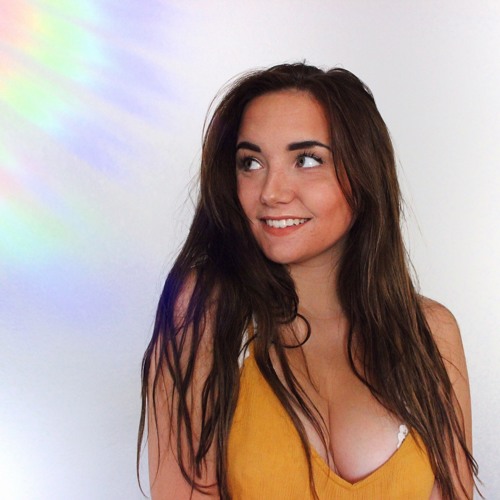 Tiffany Amber’s avatar