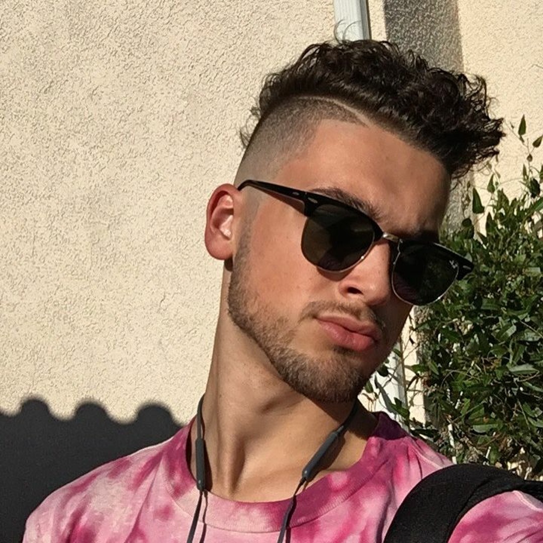 Stream Devin music | Listen to songs, albums, playlists for