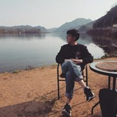 Yongmok Lee