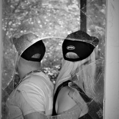 Mr & Mrs Nice official