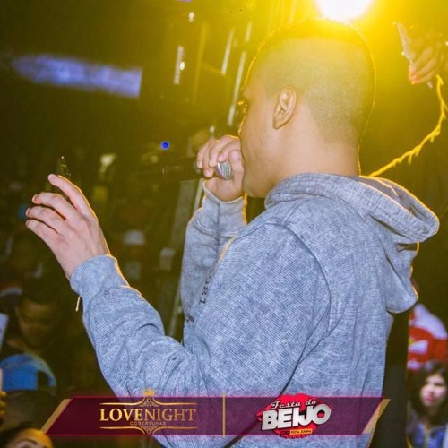 MC JUNIO - EMBRAZEI COM O PIRU NA TUA XERECA ((DJ MINERINHO22))