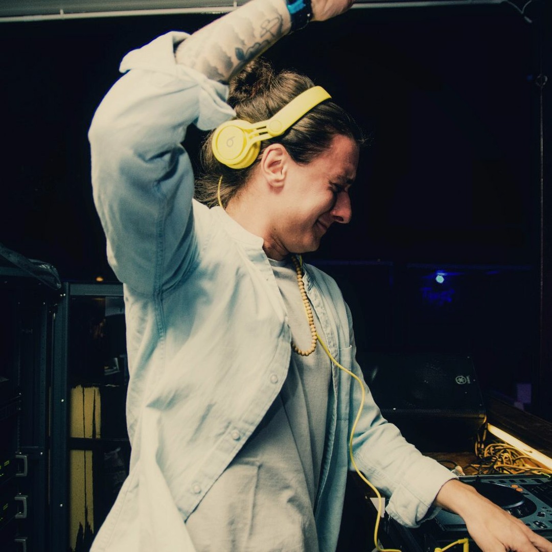 Stream KYRIC music | Listen to songs, albums, playlists for