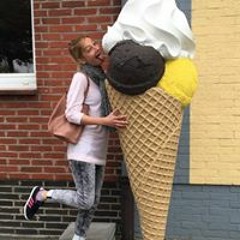 Nadine Nadegge Einhorn