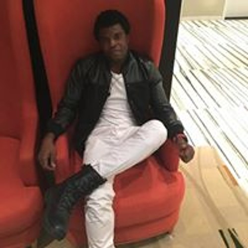 Daniel Onyesom’s avatar