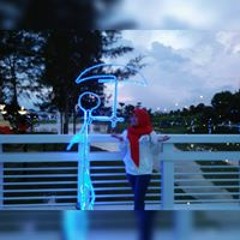 Dina Anggreyna Saputri