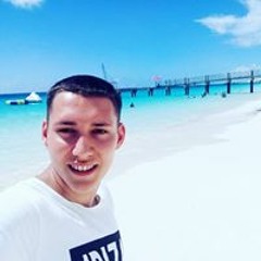 Александр Карпов