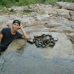 Quang Đông Trần