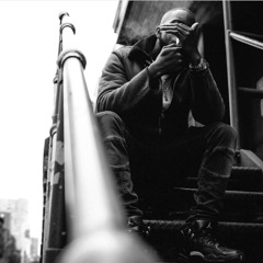 Luey Champaign(@LouLouThaBank)