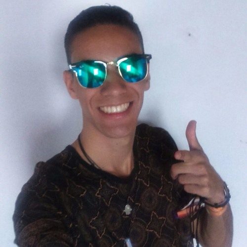 Stream André Miranda music Listen to songs, albums, playlists for