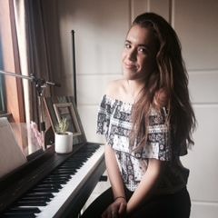 Kayleigh_Meyers_Music