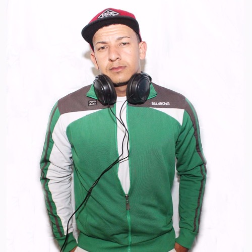 MC JAJAU GLOCK CAMUFLADA COM PENTÃO DE ROBO COOP ( ( ( DJ PARAÁ ) ) ) LANÇAMENTO 2019