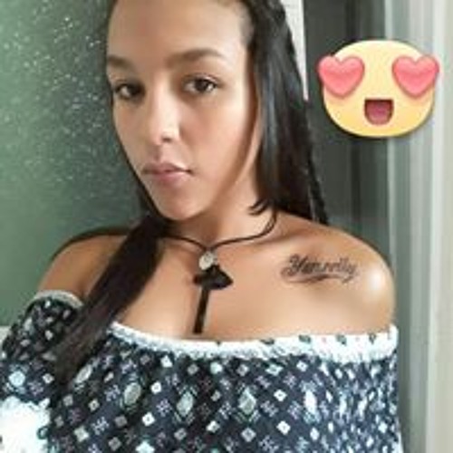 Stream Fernanda Gomez music | Listen to songs, albums, playlists for