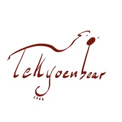 Dirk Tekyoenbear