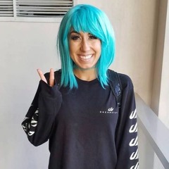 Nicole Lily