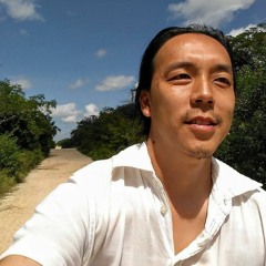 samba em alfama at Tasca do chico, Lisboa