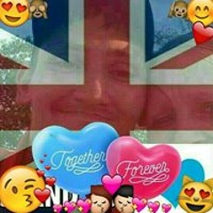 Wain Raverbee Blacker