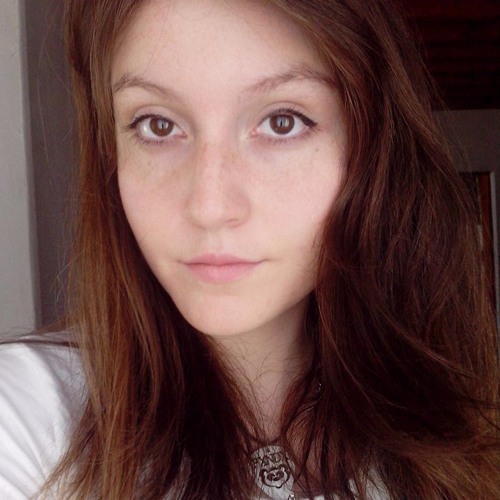 Stream Daniela Elizabeth Robles music | Listen to songs, albums