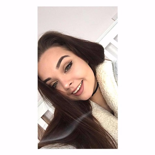 Courtneymairr’s avatar