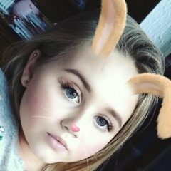 EllieHawthorne