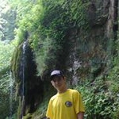 Кирил Михайлов