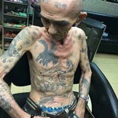 Thợ Xăm Đất Mỏ