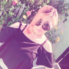 Rommie R