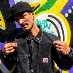 Plastic Electric Live!