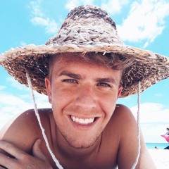 Luca Hernández