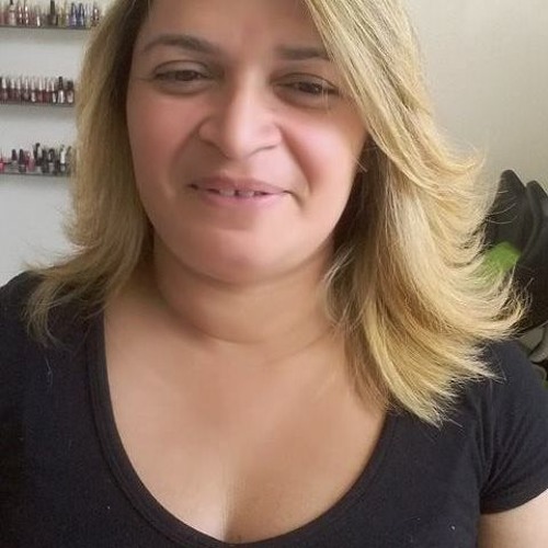 Adriana Sousa’s avatar
