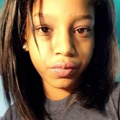 Ãziza Lashay