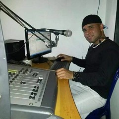 Gabriel Materano URBANO DISCPLAY