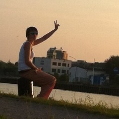 Linne B.