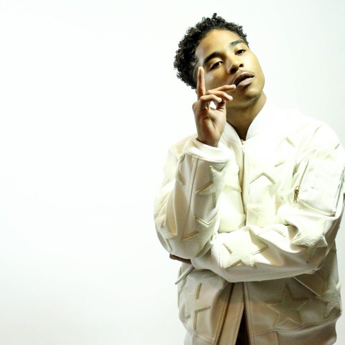 Stream Santo August music Listen to songs, albums, playlists for free