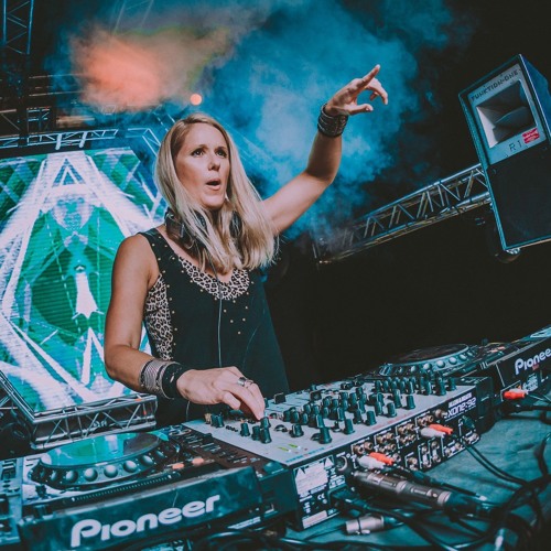 Nikki S ~ Psytrance — artist photo