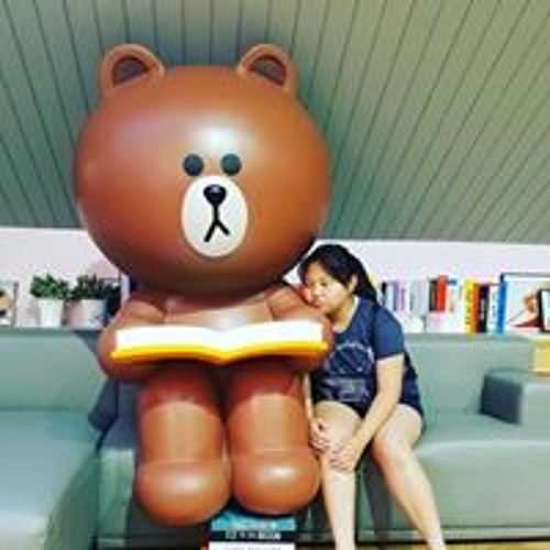 Miriam Kim’s avatar