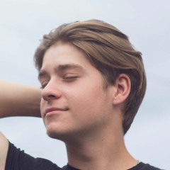 Максим Костоломов