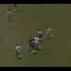 مداحی حسین طاهری - دنیا شده آماده یک جنگ جهانی Hossein Taheri Donya Shode Amade Jange Jahani Heidare Karrar