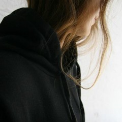 h a l f ○ a m a z i n g