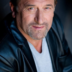 Chris MacDonnell