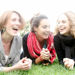 Voice - versatile vocal trio