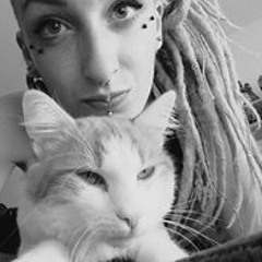Charliine C'Touut